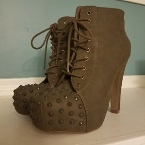 Spiked heels